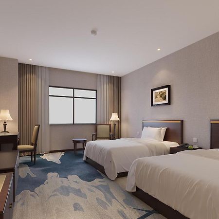Beijing Palace Soluxe Hotel Astana Esterno foto